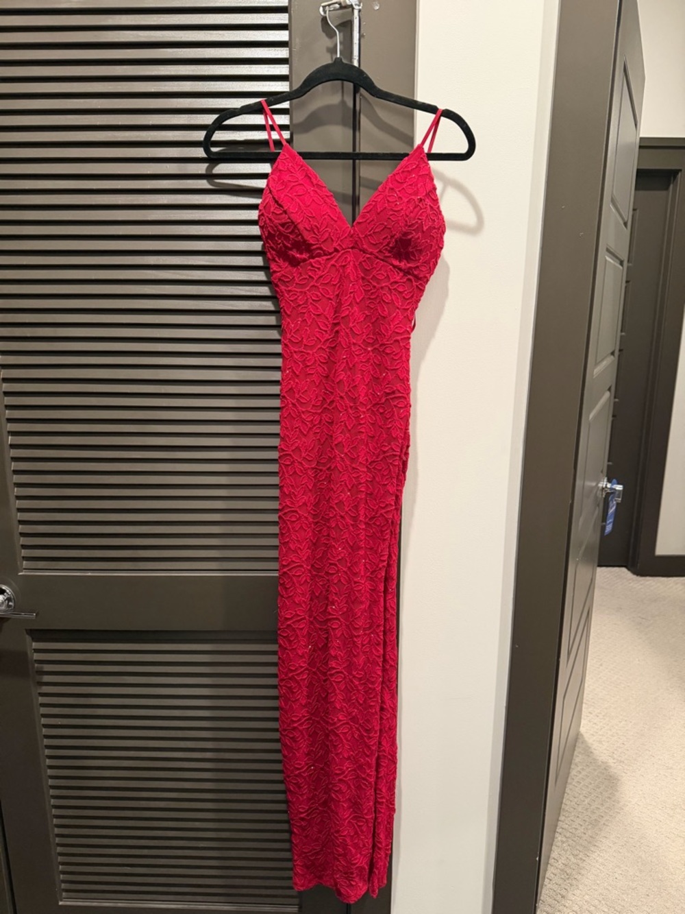 Red Lace Formal Dress